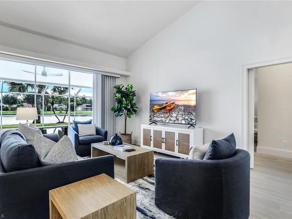 914 Marble DR , NAPLES, FL 34104