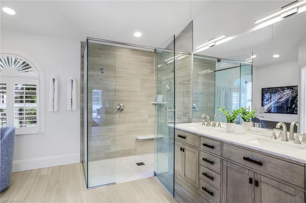 914 Marble Dr , Naples, FL 34104 Photo