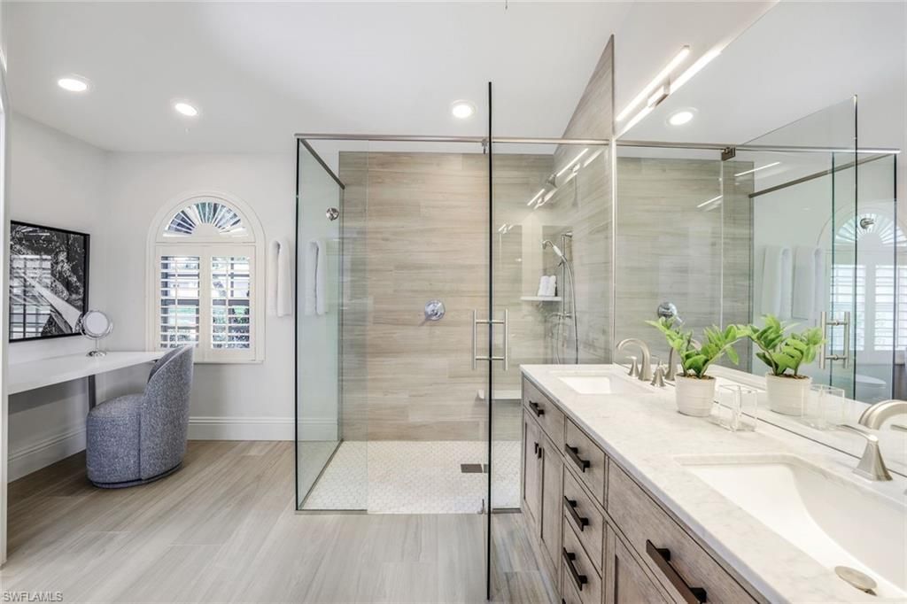 914 Marble Dr , Naples, FL 34104 Photo