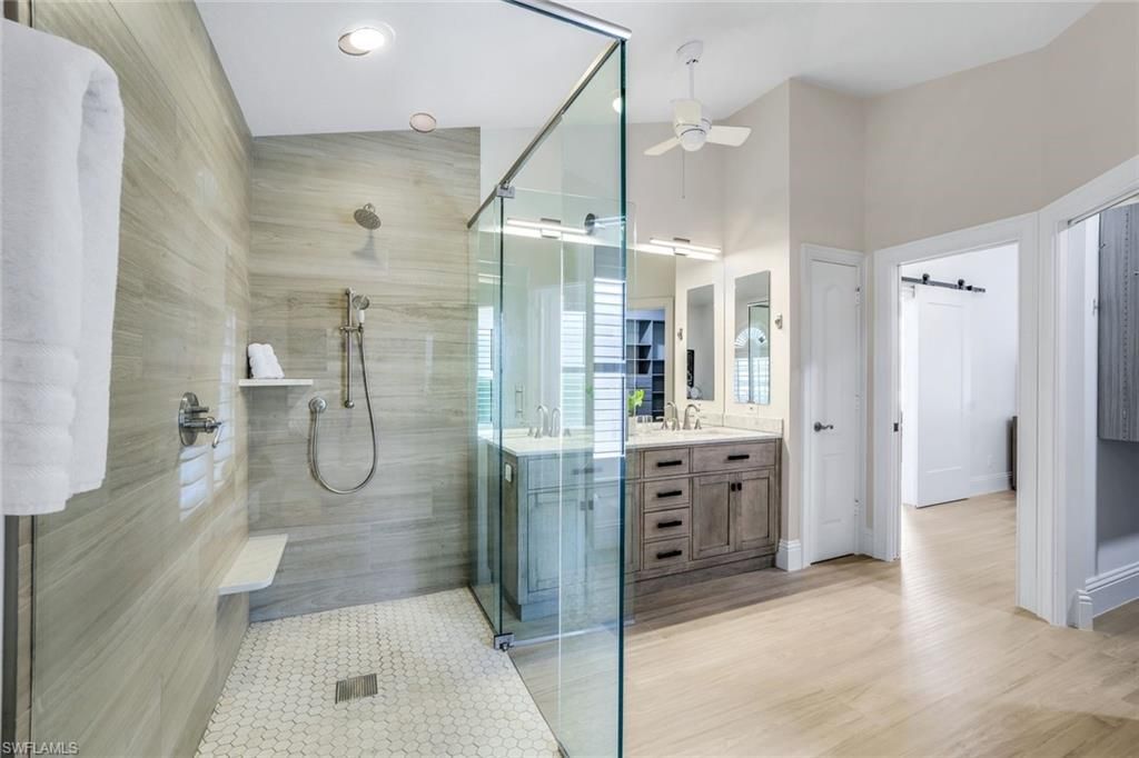 914 Marble Dr , Naples, FL 34104 Photo