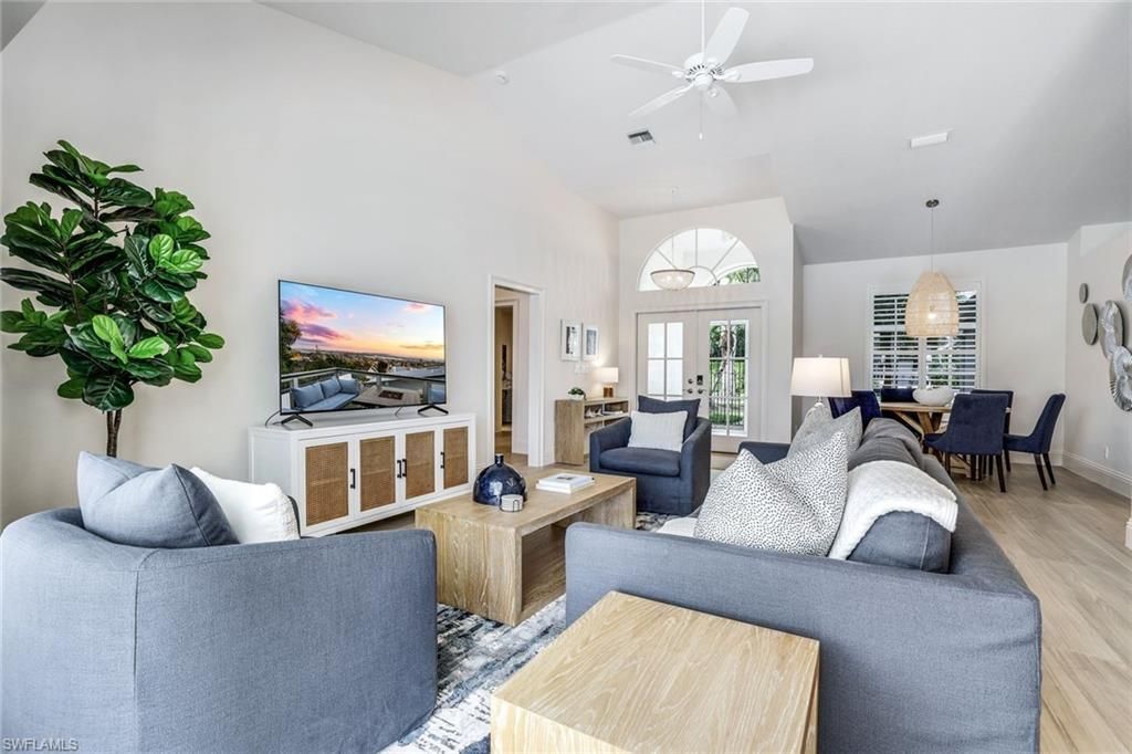 914 Marble Dr , Naples, FL 34104 Photo