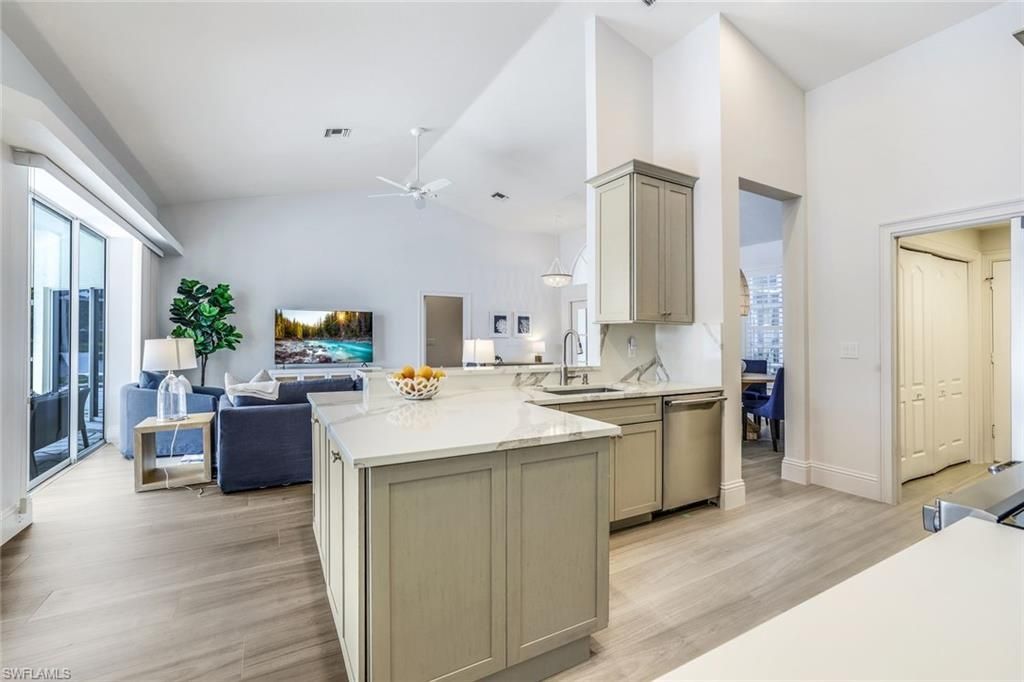 914 Marble Dr , Naples, FL 34104 Photo