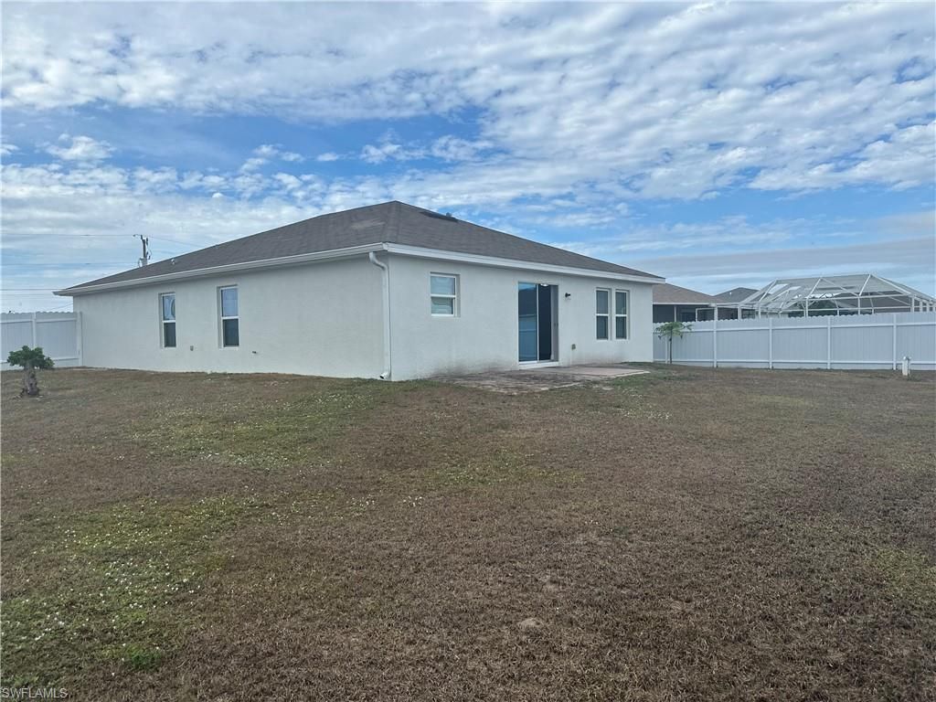 2017 NW 1st Ave , Cape Coral, FL 33993 Photo