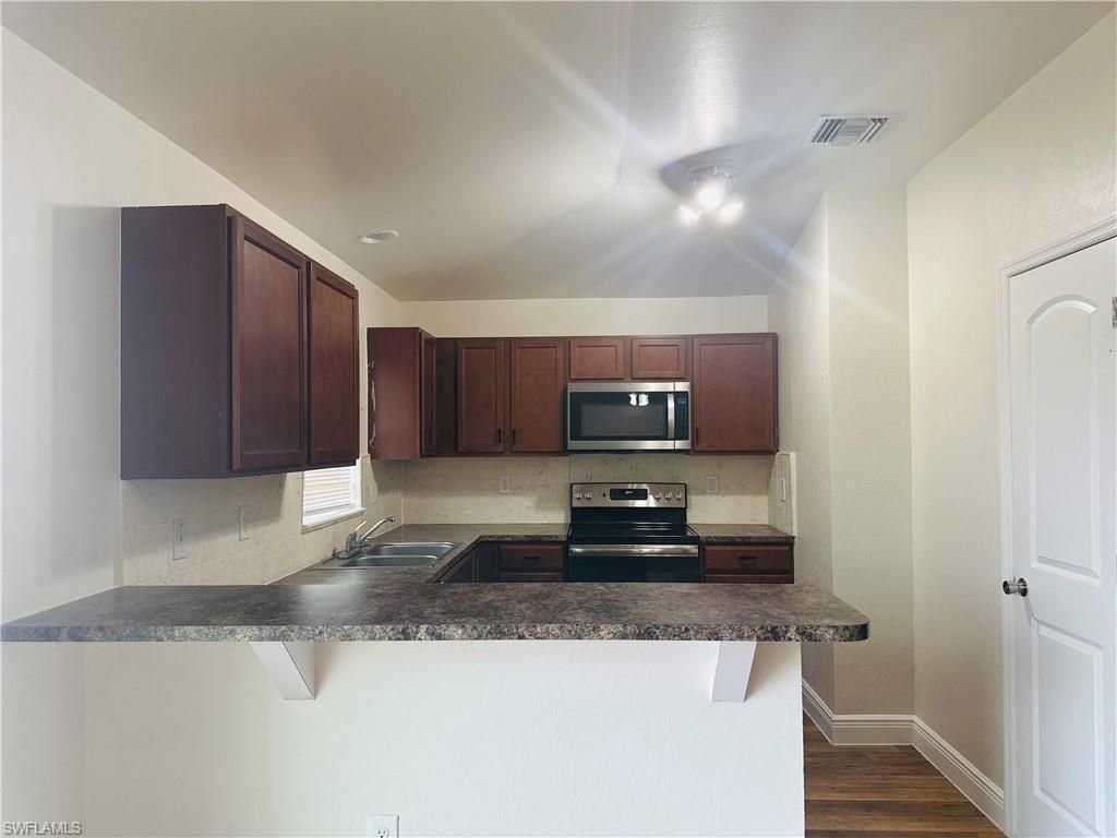 2017 NW 1st Ave , Cape Coral, FL 33993 Photo