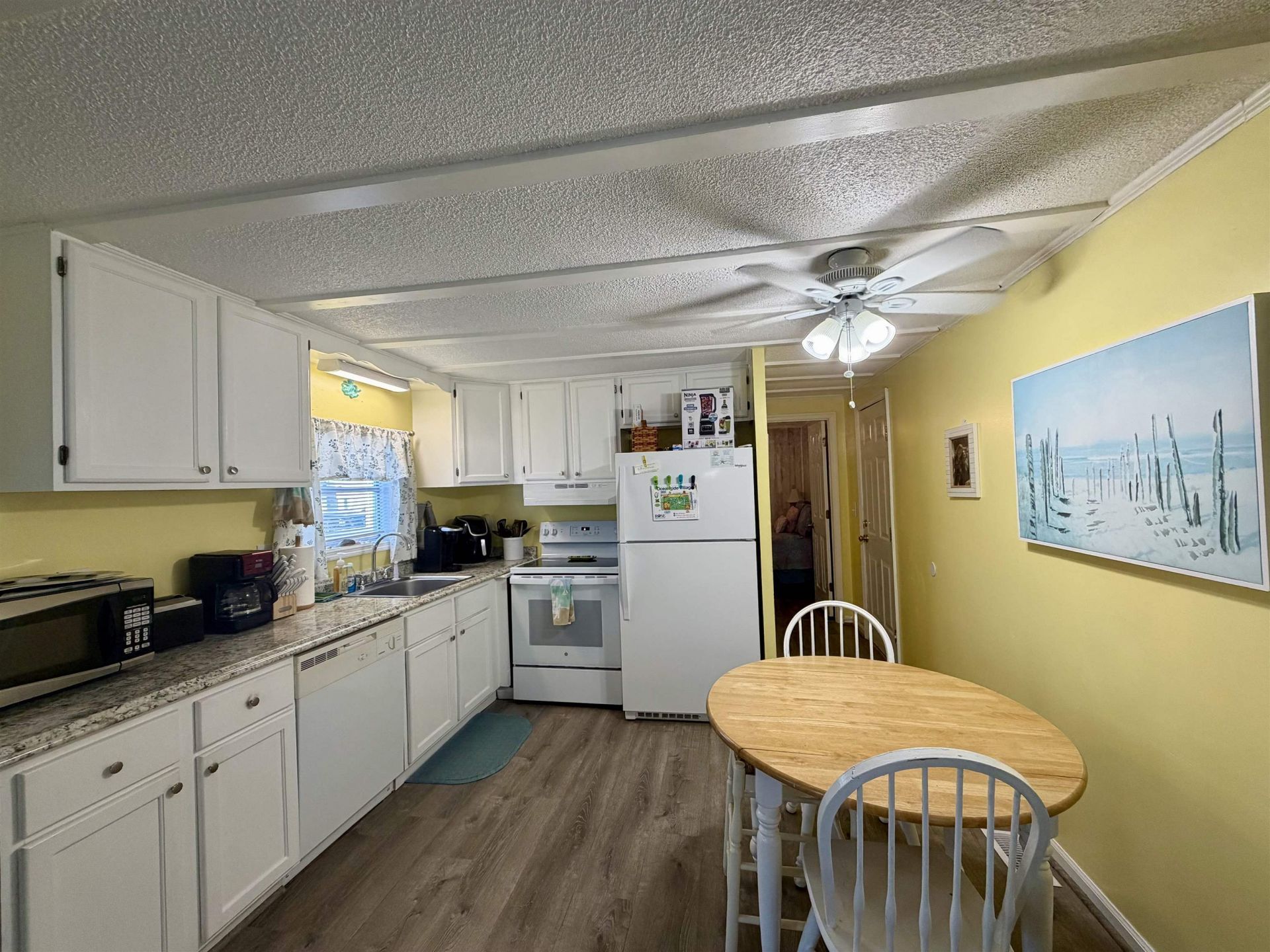 1839 Lark Dr.  Photo 10