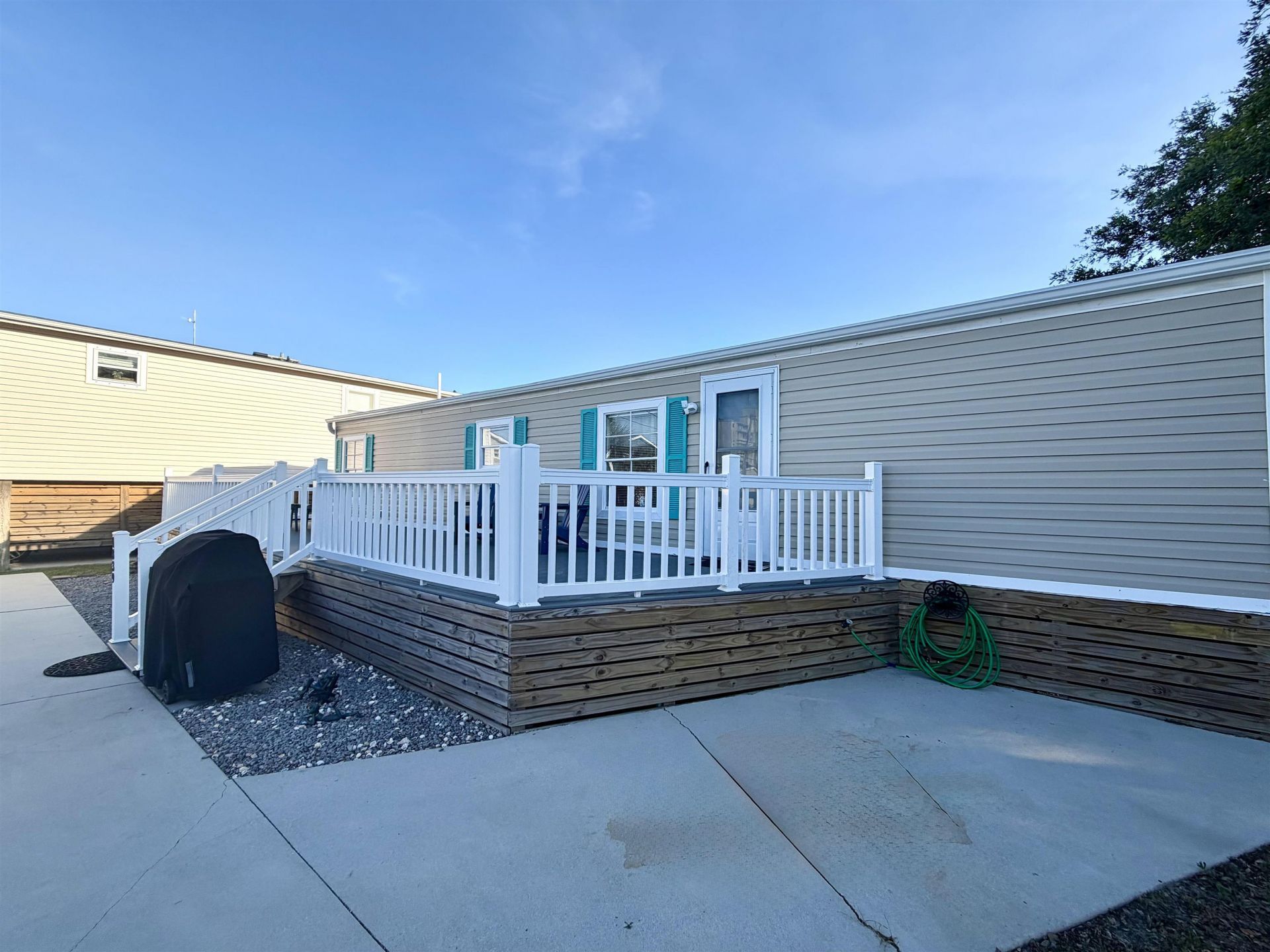 1839 Lark Dr.  Photo 22