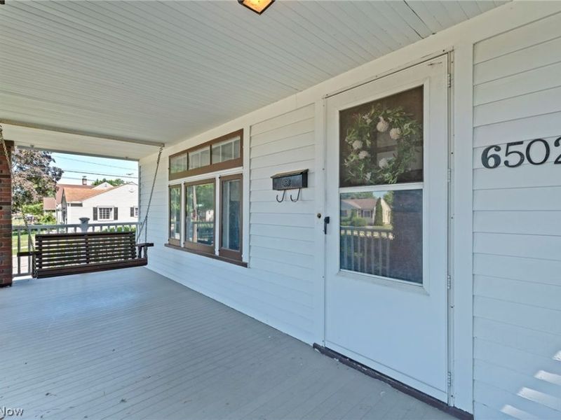 6502 Renwood Drive, Parma, OH 44129 Photo 4