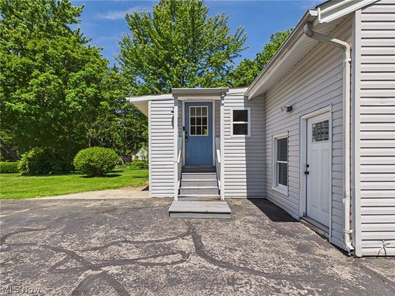 2542 Circle Drive, Painesville, OH 44077 Photo 3