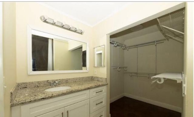 915 Buttonwood Avenue, North Lauderdale, FL 33068 Photo
