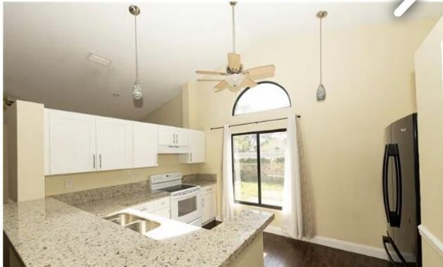 915 Buttonwood Avenue, North Lauderdale, FL 33068 Photo