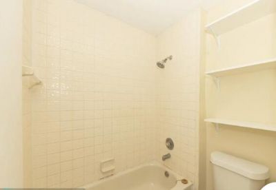 915 Buttonwood Avenue, North Lauderdale, FL 33068 Photo