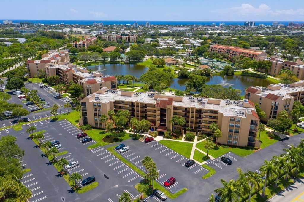 2255 Lindell Boulevard, Unit 4404, Delray Beach, FL 33444 Photo