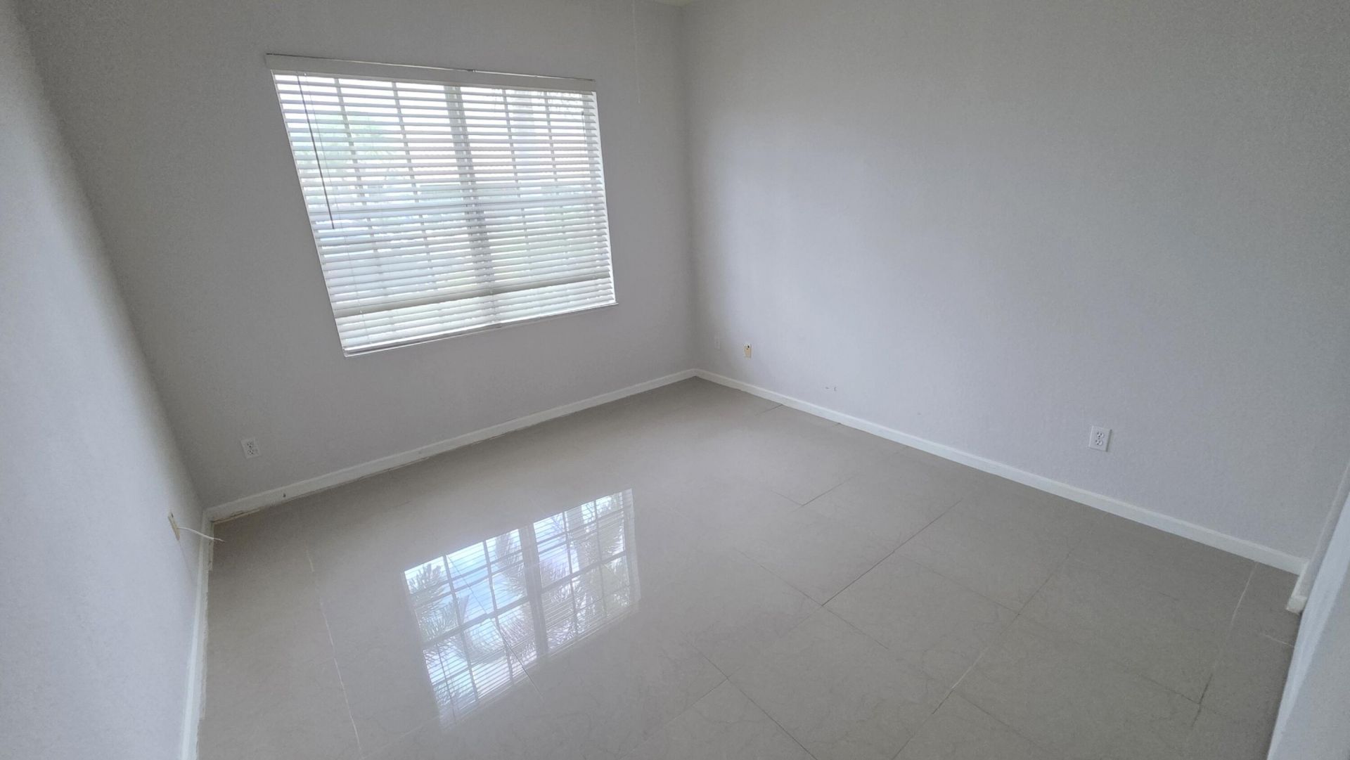2264 SW Newport Isles Boulevard, Port Saint Lucie, FL 34953 Photo