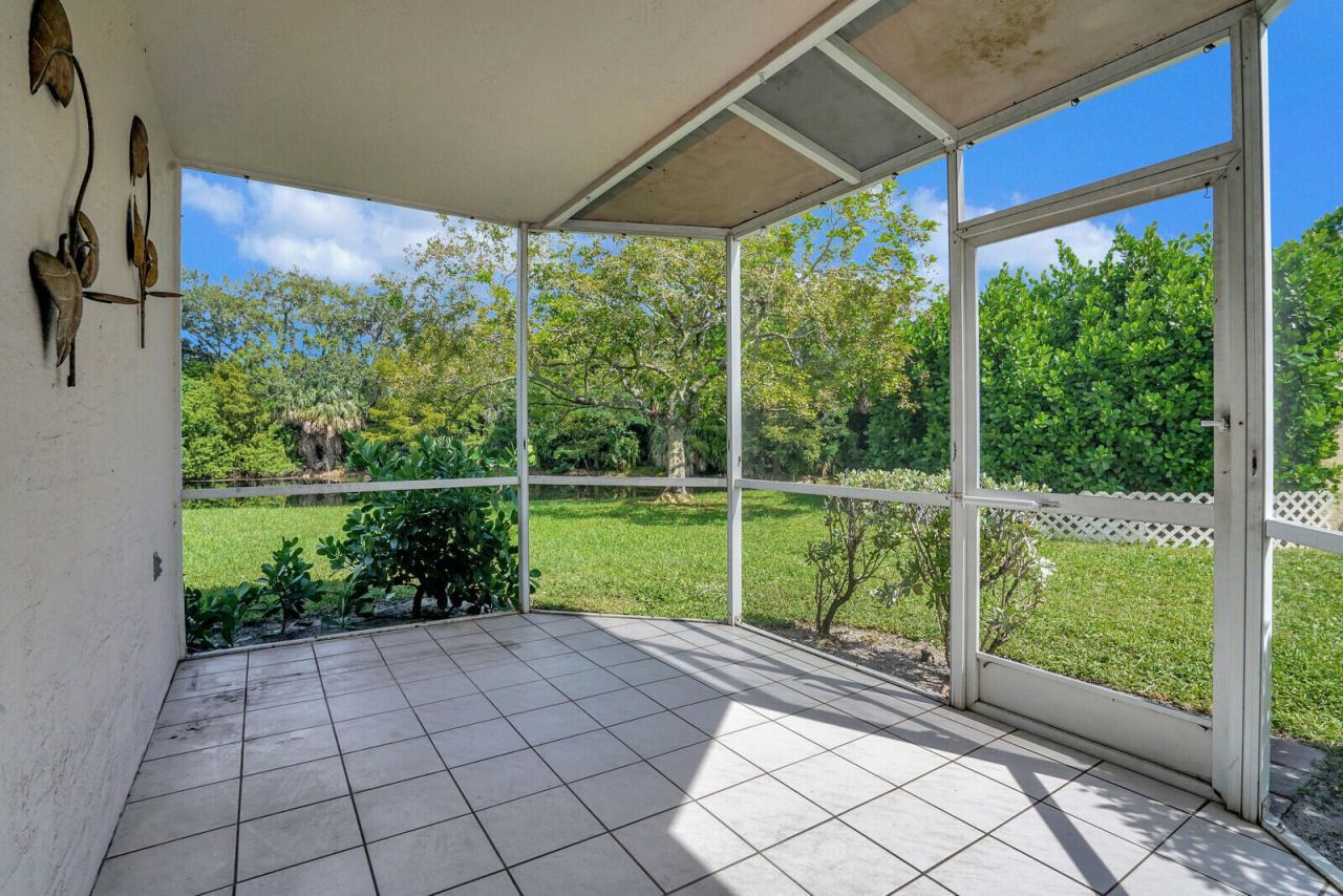 1022 Island Manor Drive, Greenacres, FL 33413 Photo