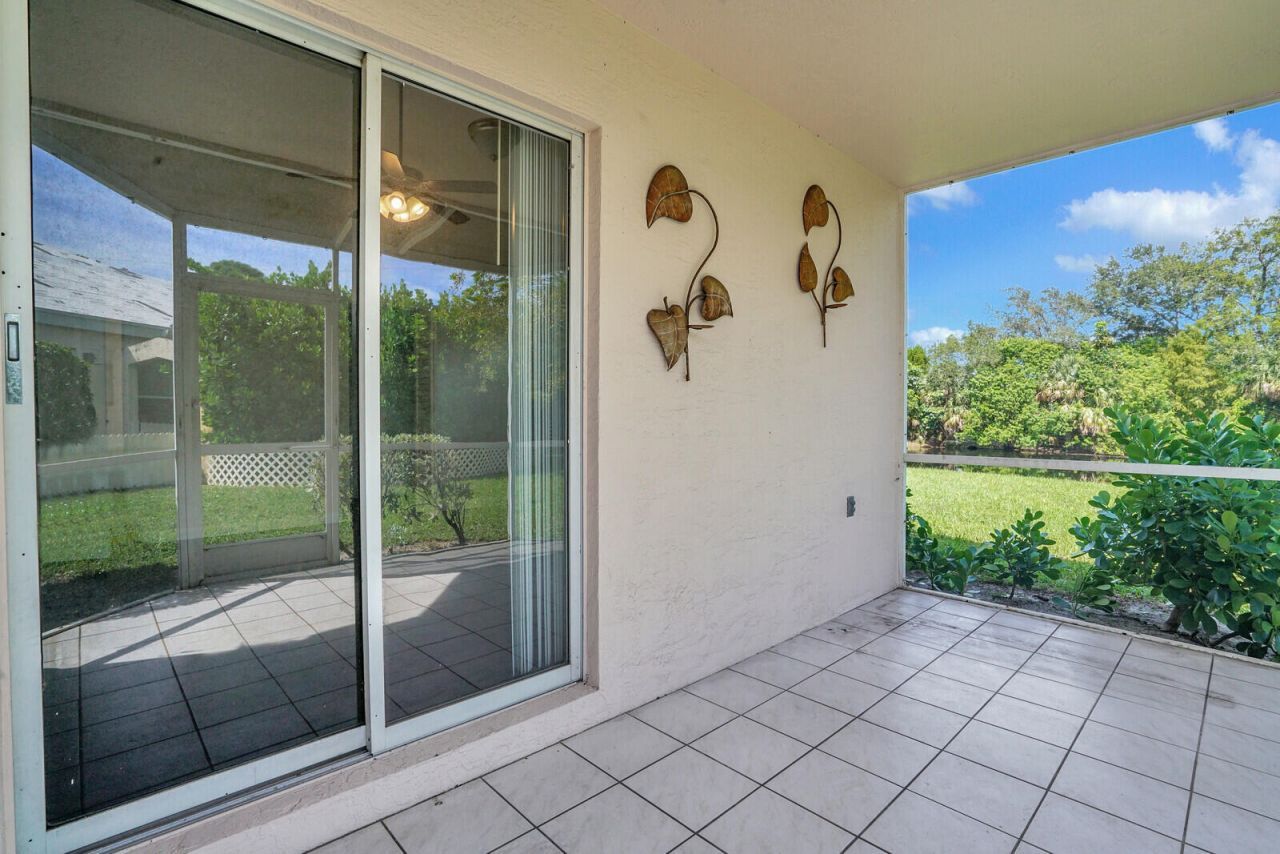 1022 Island Manor Drive, Greenacres, FL 33413 Photo