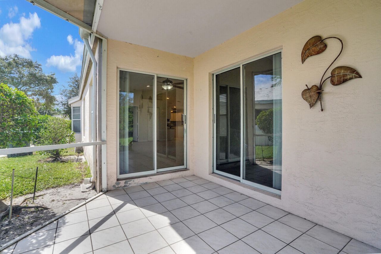 1022 Island Manor Drive, Greenacres, FL 33413 Photo