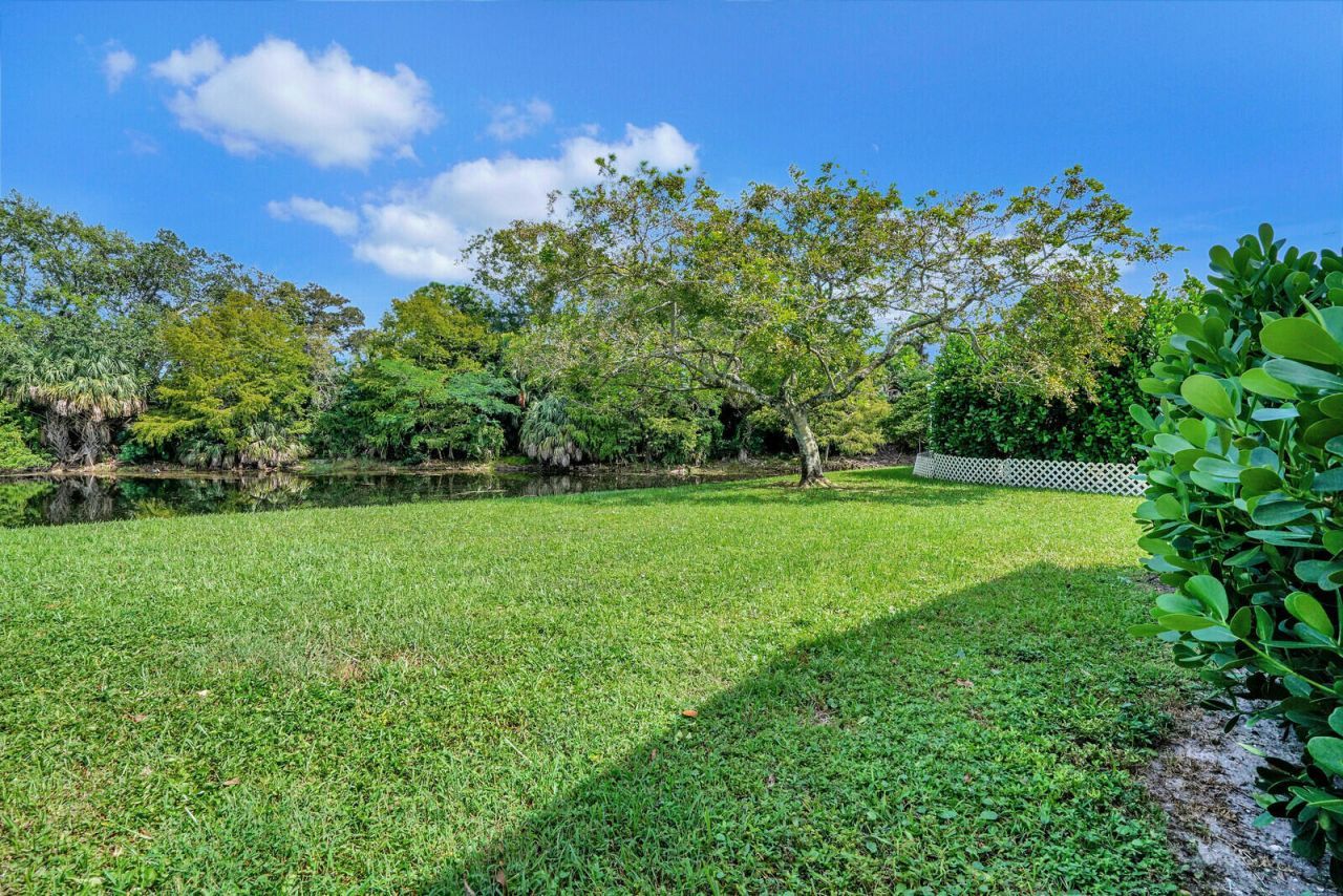 1022 Island Manor Drive, Greenacres, FL 33413 Photo
