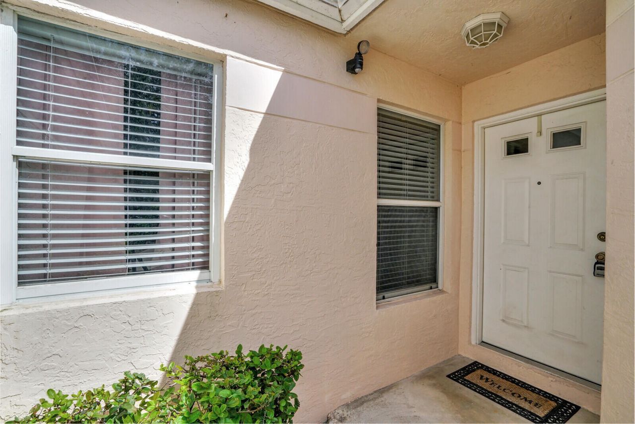 1022 Island Manor Drive, Greenacres, FL 33413 Photo