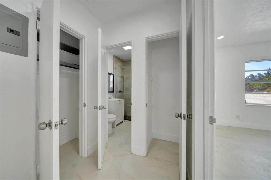 323 Elm Street, Unit 7, Hollywood, FL 33019 Photo