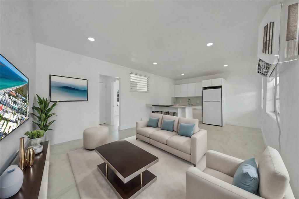 323 Elm Street, Unit 7, Hollywood, FL 33019 Photo