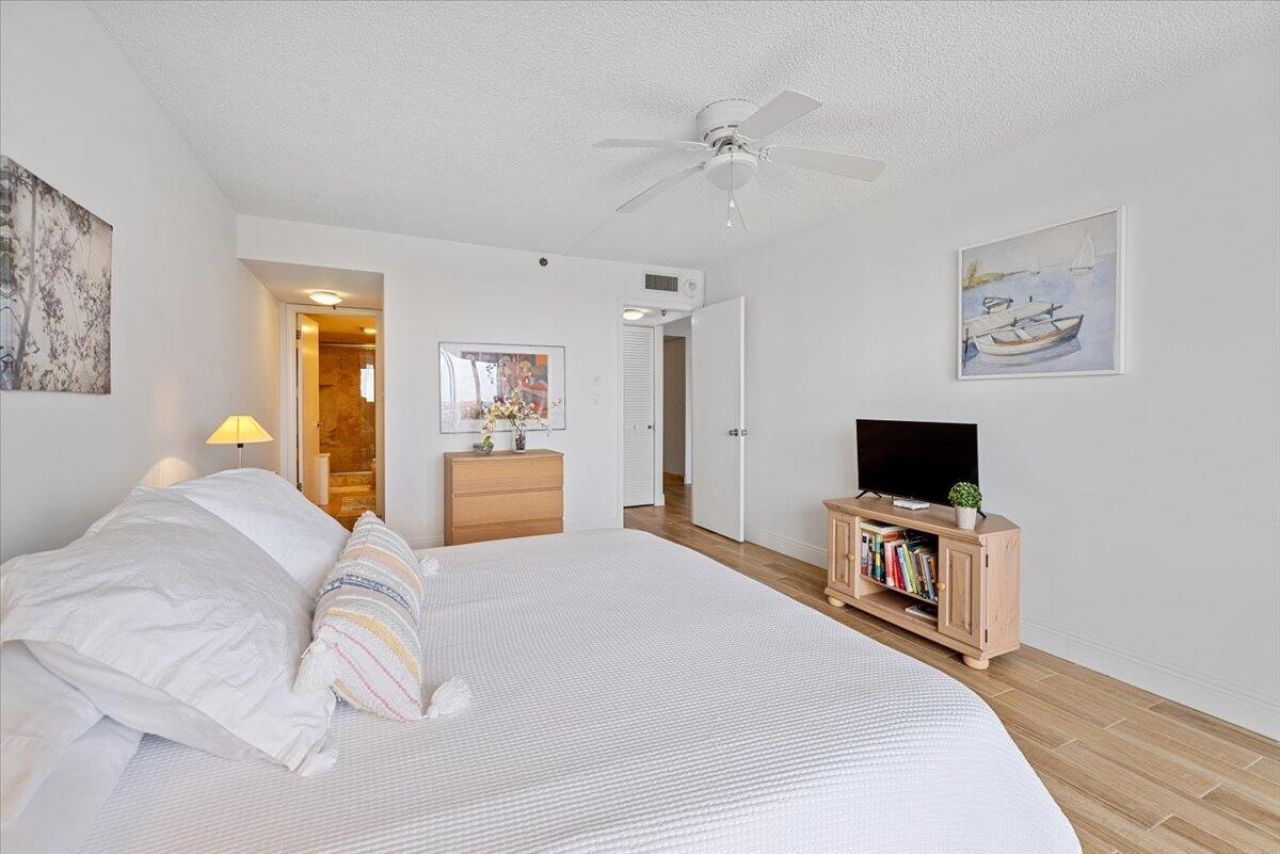 3912 S Ocean Boulevard, Unit 1211, Highland Beach, FL 33487 Photo