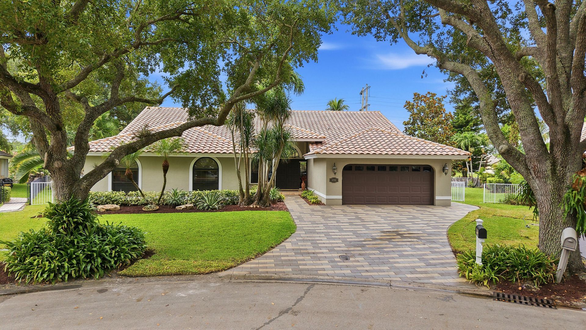 4704 NW 99th Lane, Coral Springs, FL 33076 Photo