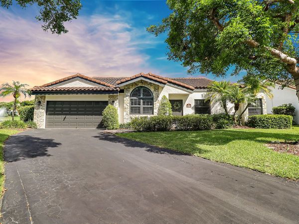 5171 NW 64th Drive, Coral Springs, FL 33067