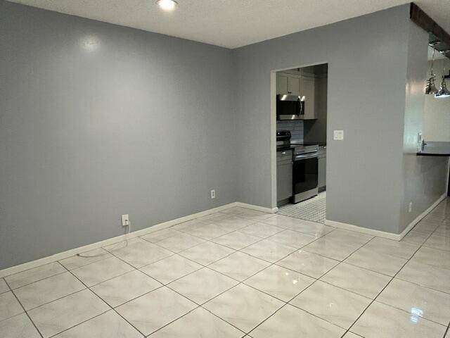 5270 Nesting Way, Unit B, Delray Beach, FL 33484 Photo