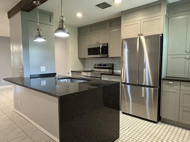 5270 Nesting Way, Unit B, Delray Beach, FL 33484 Photo