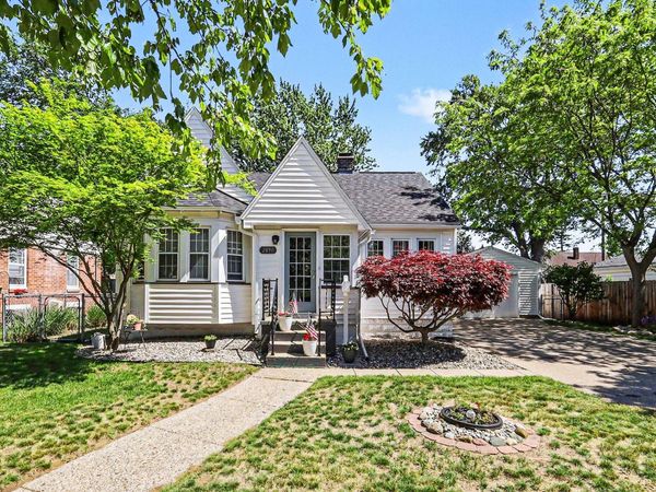 2890 Eastland Road, Muskegon, MI 49441