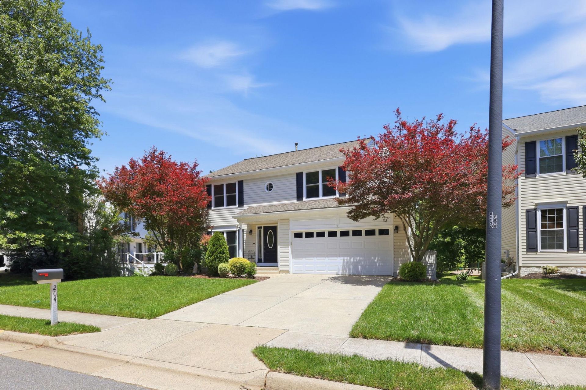 204 Grafton Way NE , Leesburg, VA 20176 Main Photo