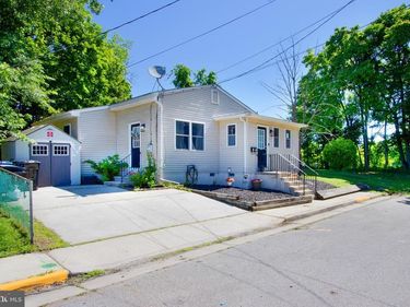 78 PACKARD AVENUE, WOODBURY, NJ 08096