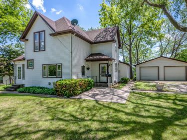120 E 10TH Street, LOGAN, IA 51546