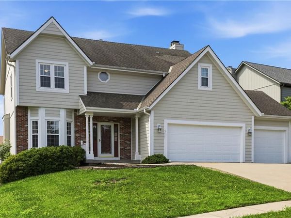 511 NE 95th Court, Kansas City, MO 64155