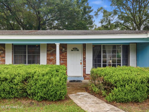 1884 Schencks Street, Biloxi, MS 39531