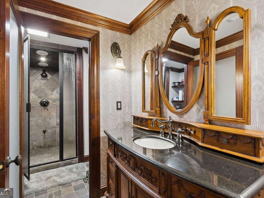 Property Image 61