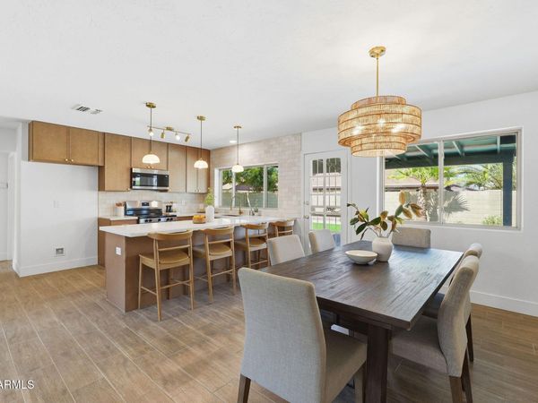 3205 N WOODBURNE Drive, Chandler, AZ 85224