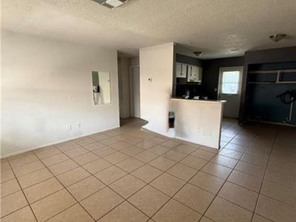 5456 10th AVE, FORT MYERS, FL 33907