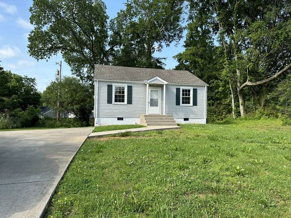 50 Maple St , Clarksville, TN 37042