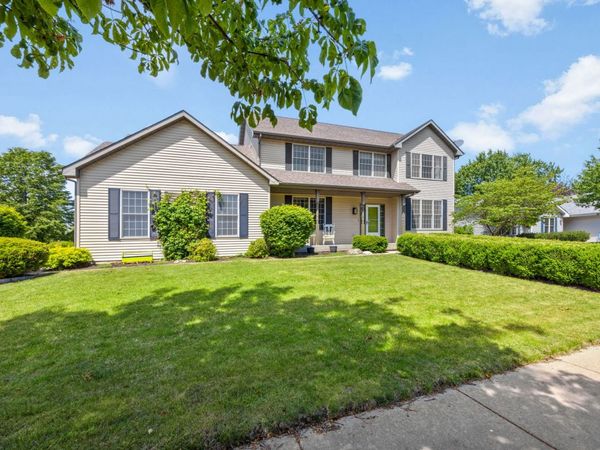 1504 Bliss Street , Belvidere, IL 61008