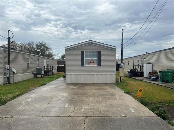 714 ST. CHARLES Street , Norco, LA 70079