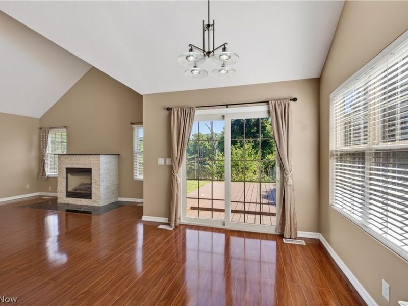 312 Lake Breeze Cove, Eastlake, OH 44095 Photo 15