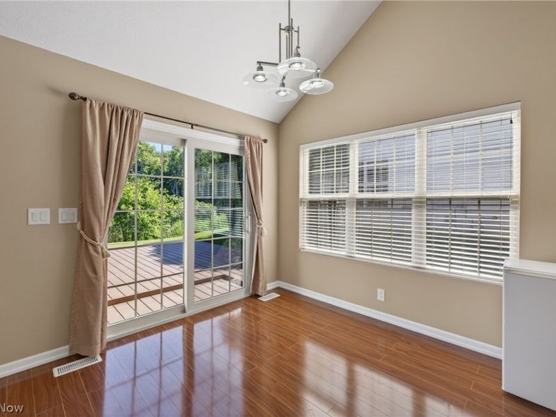 312 Lake Breeze Cove, Eastlake, OH 44095 Photo 16