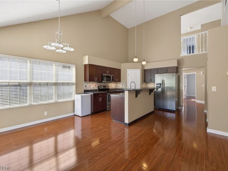 312 Lake Breeze Cove, Eastlake, OH 44095 Photo 18