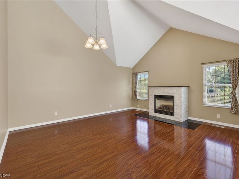 312 Lake Breeze Cove, Eastlake, OH 44095 Photo 19