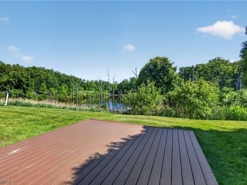 312 Lake Breeze Cove, Eastlake, OH 44095 Photo 45