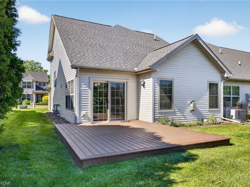 312 Lake Breeze Cove, Eastlake, OH 44095 Photo 46