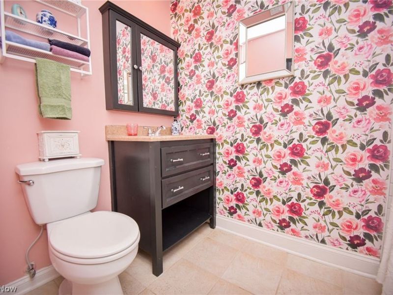 1022 S Court Street , Medina, OH 44256 Photo 24