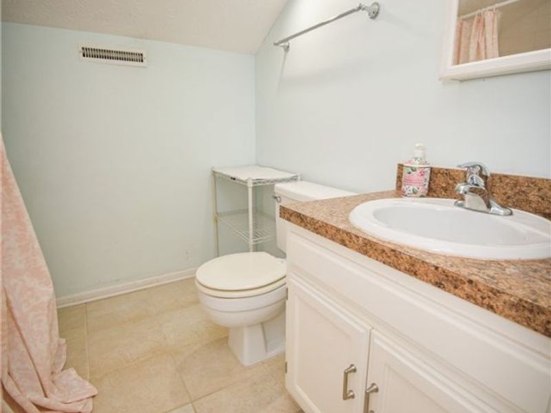 1022 S Court Street , Medina, OH 44256 Photo 38