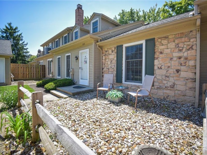 1022 S Court Street , Medina, OH 44256 Photo 6